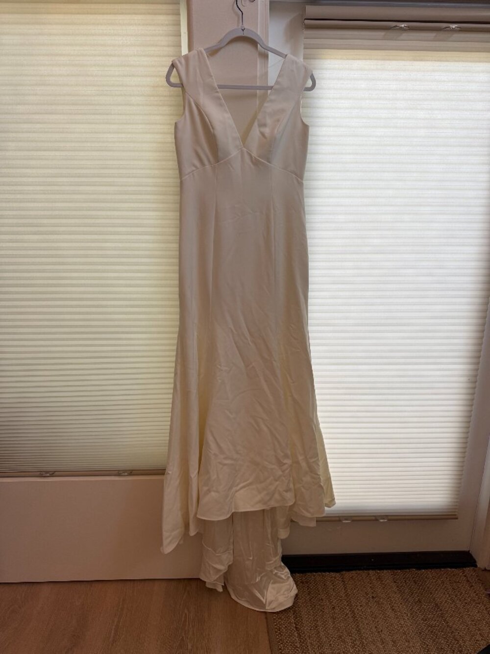 Jenny by Jenny Yoo Ivory Satin Wedding Dress – Bridal Size 6 (and Veil!)